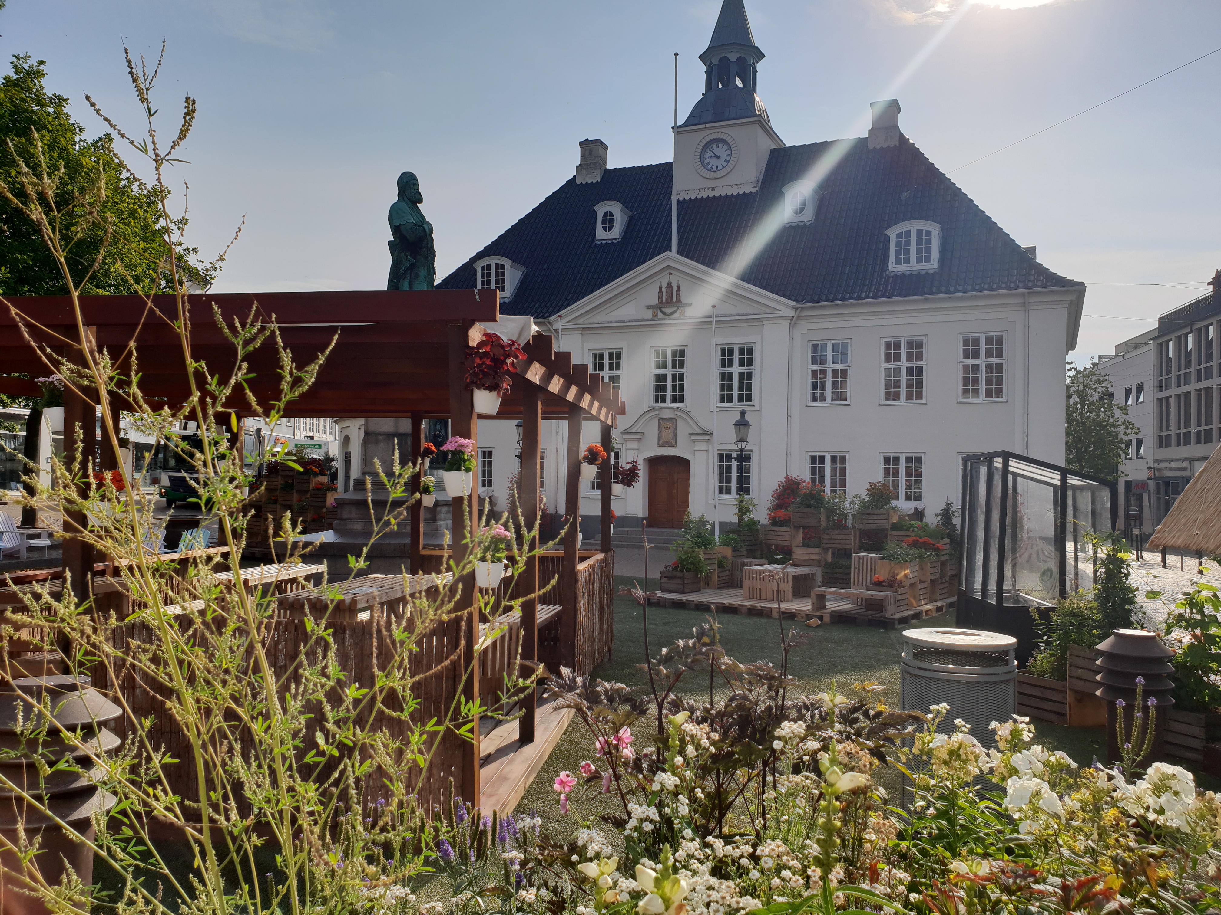 Rådhustorvet og rådhuset