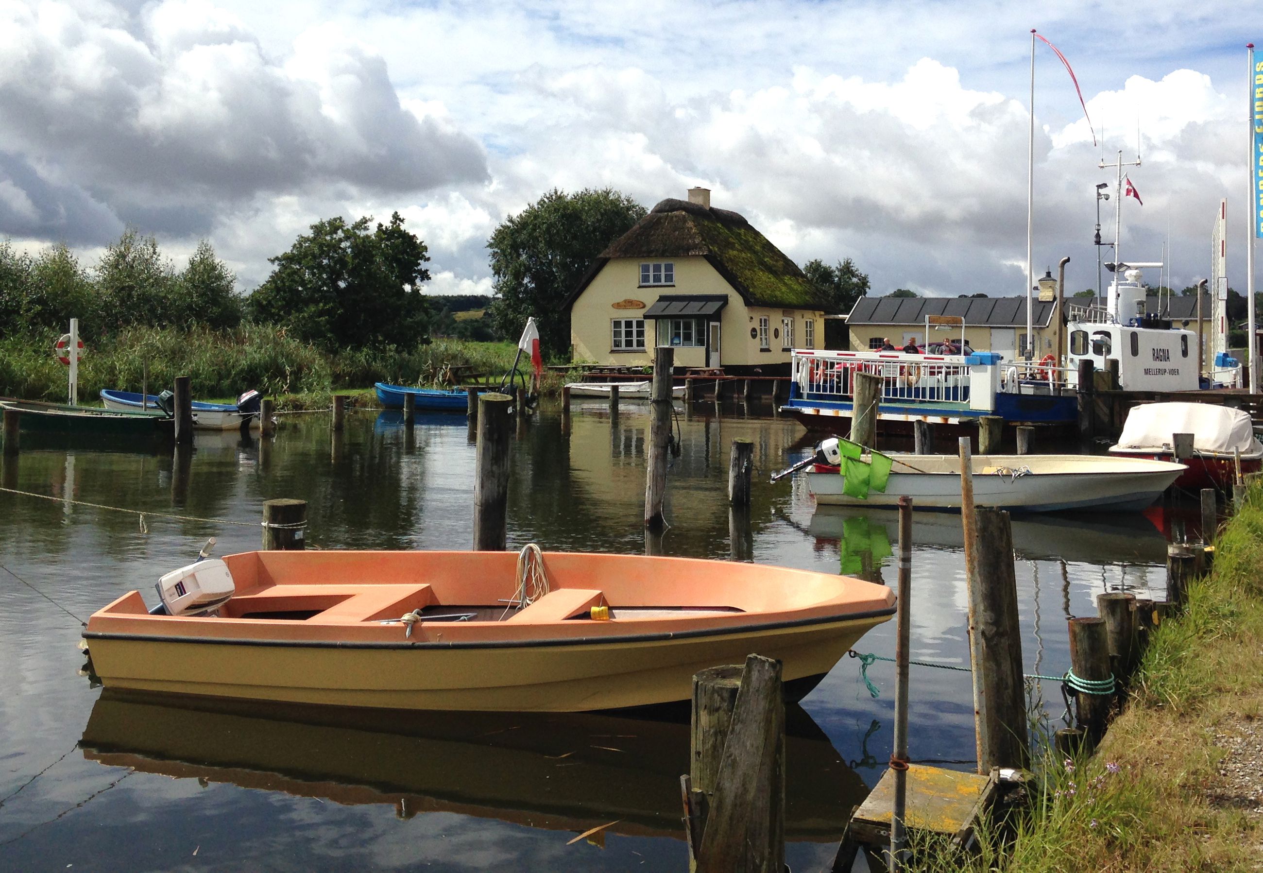 Ragna og færgestedet i Mellerup